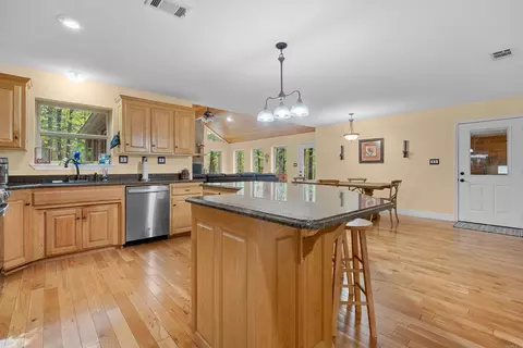 1758 Riverview Dr, Malvern, AR 72104 photo 10
