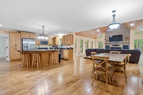 1758 Riverview Dr, Malvern, AR 72104 photo 7