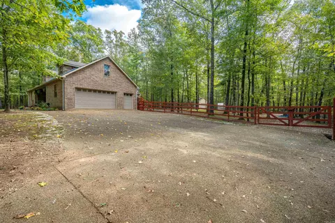 1758 Riverview Dr, Malvern, AR 72104 photo 2