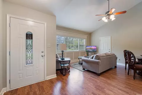 Entry Way - 2202 King St, Pine Bluff, AR 71601 photo 1 of 1
