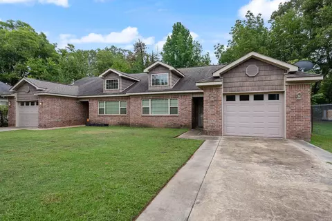 Exterior - 2202 King St, Pine Bluff, AR 71601 photo 2 of 4