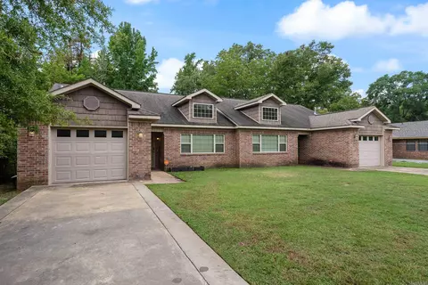 Exterior - 2202 King St, Pine Bluff, AR 71601 photo 3 of 4
