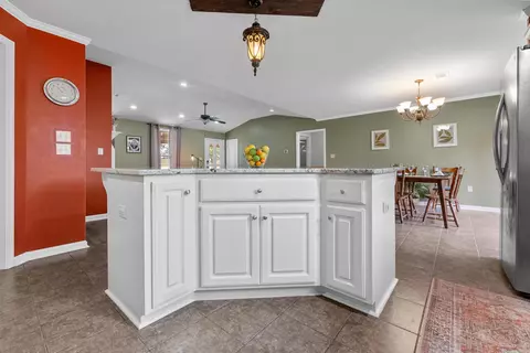 16 Canterberry Point Dr, Conway, AR 72032 photo 10