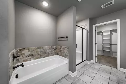 Bath - 17 Cimarron Cir, Cabot, AR 72023 photo 3 of 4