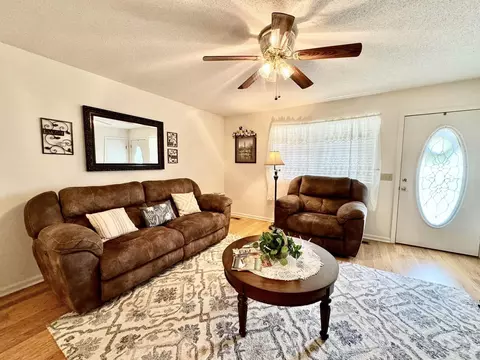308 E Webb St, Mountain View, AR 72560 photo 5
