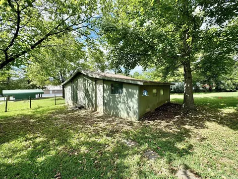 308 E Webb St, Mountain View, AR 72560 photo 23