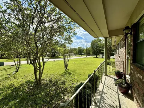 308 E Webb St, Mountain View, AR 72560 photo 2