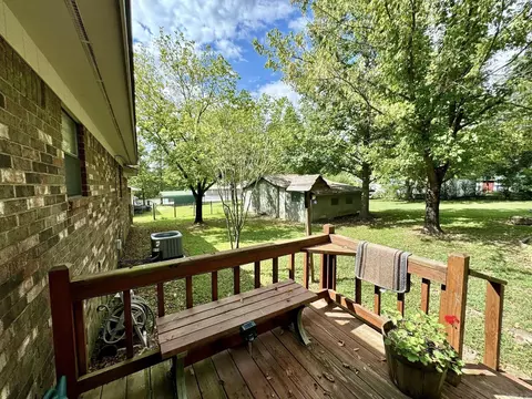 308 E Webb St, Mountain View, AR 72560 photo 21