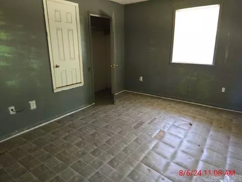 Bedroom - 3204 S Ohio St, Pine Bluff, AR 71601 photo 2 of 3