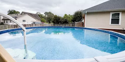 Exterior - 29 W Oak Dr, Cabot, AR 72023 photo 5 of 6
