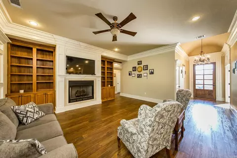 Living - 188 Blackjack Rd, Greenbrier, AR 72058 photo 1 of 3