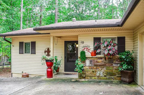 10 Reata Way, Hot Springs Village, AR 71909