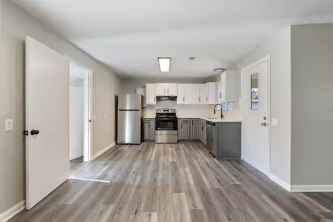 Kitchen - 406 N Pecan St, Beebe, AR 72012 photo 1 of 5