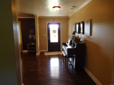Entry Way - 9947 Ar Hwy 90 Hwy, Rector, AR 72461 photo 1 of 3