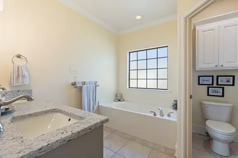 Bath - 3175 Robert Ott Cir, Conway, AR 72034 photo 2 of 4