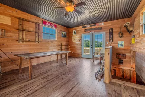 Entry Way - 446 Swinging Bridge Rd, Beebe, AR 72012 photo 2 of 2