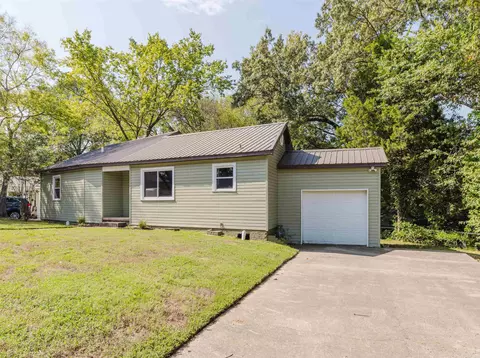 824 Denton St, Benton, AR 72015 photo 2