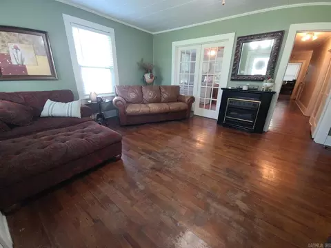105 Hazel St, Tuckerman, AR 72473 photo 4
