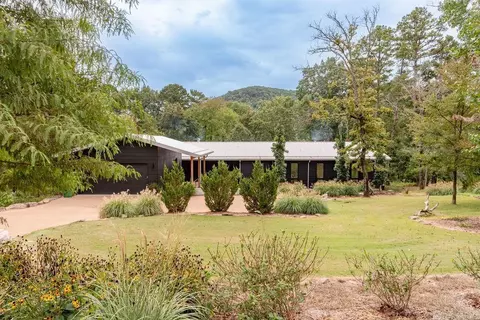 360 Primrose Creek Dr, Heber Springs, AR 72543