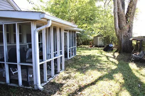 202 E Walnut St, Walnut Ridge, AR 72476 photo 8