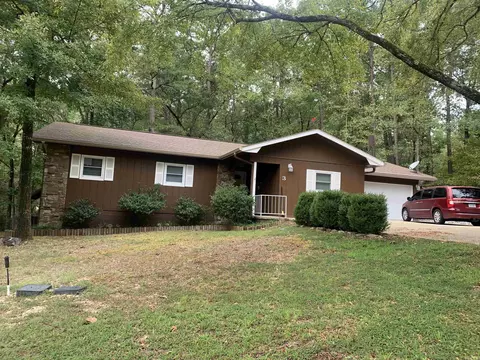 3 Rodilo Ln, Hot Springs Village, AR 71909