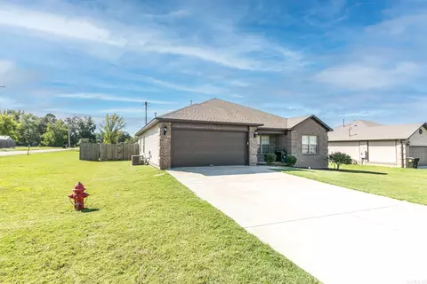 11 Caroline Cv, Ward, AR 72176 photo 3