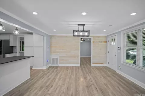 Living - 2518 Wright Ave, Benton, AR 72019 photo 2 of 2