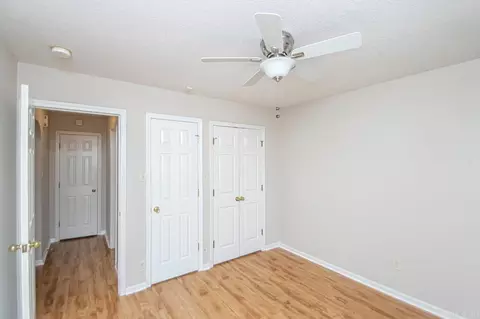 Bedroom - 1068 Pine Forest Dr, Benton, AR 72019 photo 6 of 6