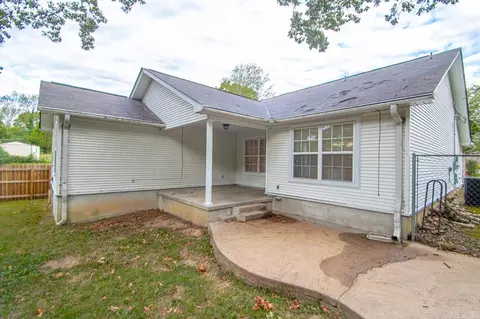 Exterior - 1068 Pine Forest Dr, Benton, AR 72019 photo 8 of 10