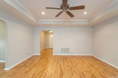 Living - 1068 Pine Forest Dr, Benton, AR 72019 photo 5 of 5