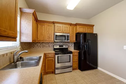305 Montgomery Dr, Benton, AR 72015 photo 10