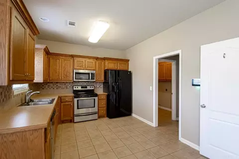 305 Montgomery Dr, Benton, AR 72015 photo 11