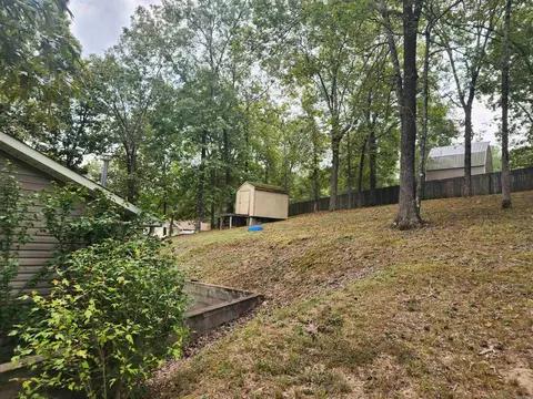 Exterior - 12 Bear Run Trl, Conway, AR 72032 photo 9 of 11