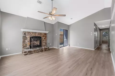 69 Pin Oak Loop, Maumelle, AR 72113 photo 3