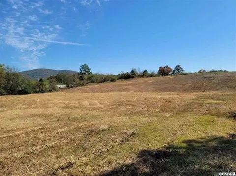 Nnn Mountain Pine Road, Hot Springs, AR 71913