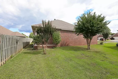 1104 Sunset Gdns, Bryant, AR 72022 photo 38