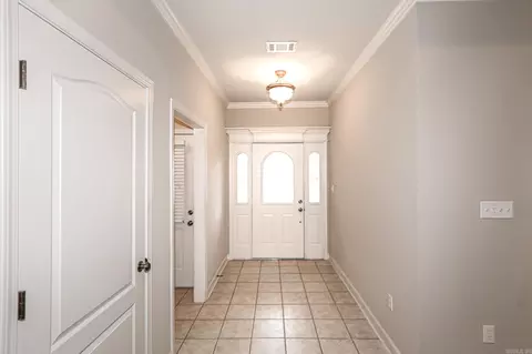 1104 Sunset Gdns, Bryant, AR 72022 photo 5