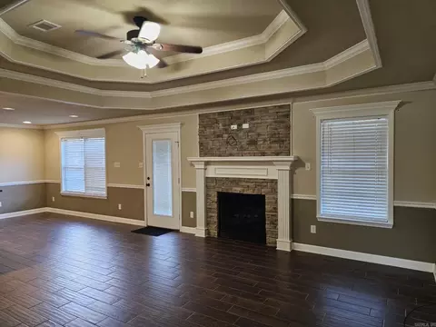 Living - 82 Smarty Jones Cir, Austin, AR 72007 photo 1 of 5