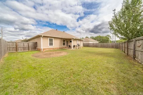 Exterior - 213 Pineview Dr, Beebe, AR 72012 photo 5 of 5