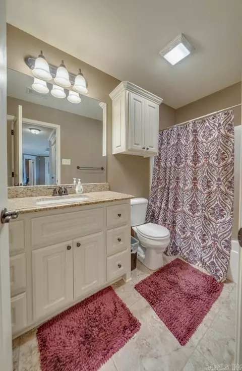 Bath - 213 Pineview Dr, Beebe, AR 72012 photo 1 of 1