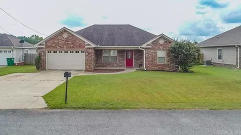 Exterior - 213 Pineview Dr, Beebe, AR 72012 photo 2 of 5