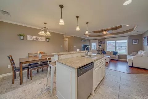 Kitchen - 213 Pineview Dr, Beebe, AR 72012 photo 5 of 5