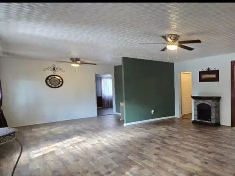 Living - 216 N 4th, Thayer, MO 65791 photo 1 of 1