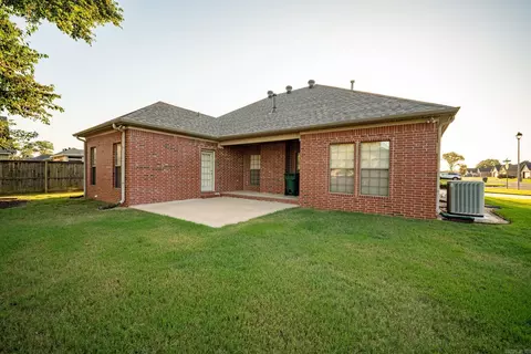 1430 Norbert Cir, Conway, AR 72034 photo 29