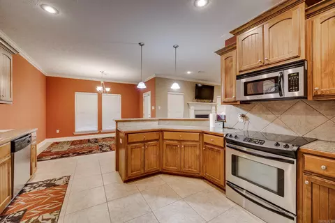 1430 Norbert Cir, Conway, AR 72034 photo 11