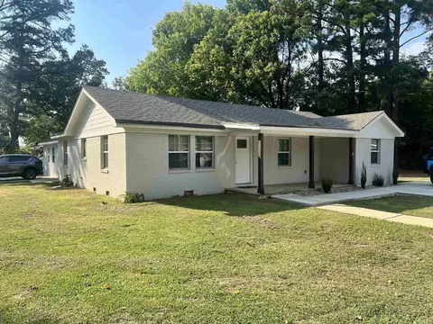 115 S Mitchell St, Conway, AR 72034 photo 1