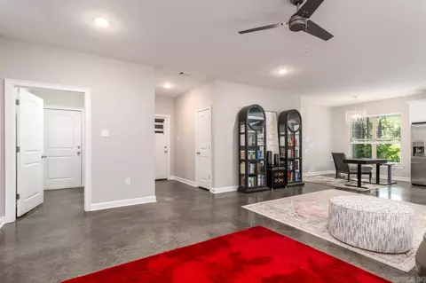 Entry Way - 2805 Carmichael, Conway, AR 72034 photo 2 of 3