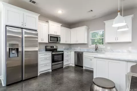 Kitchen - 2805 Carmichael, Conway, AR 72034 photo 1 of 4