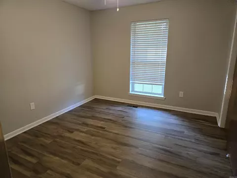 Bedroom - 604 Oregon St, Beebe, AR 72012 photo 3 of 6