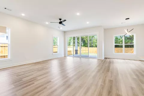 10 Abbie Ln, Bryant, AR 72022 photo 3